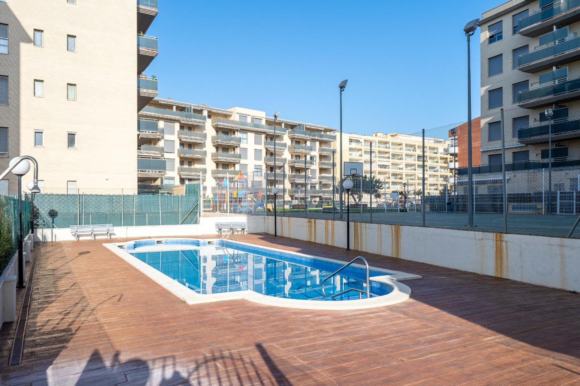 Alea Rentals - Albeniz La Pineda Kültér fotó